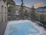 Hot-Tub W/View Of Vail Mountain 